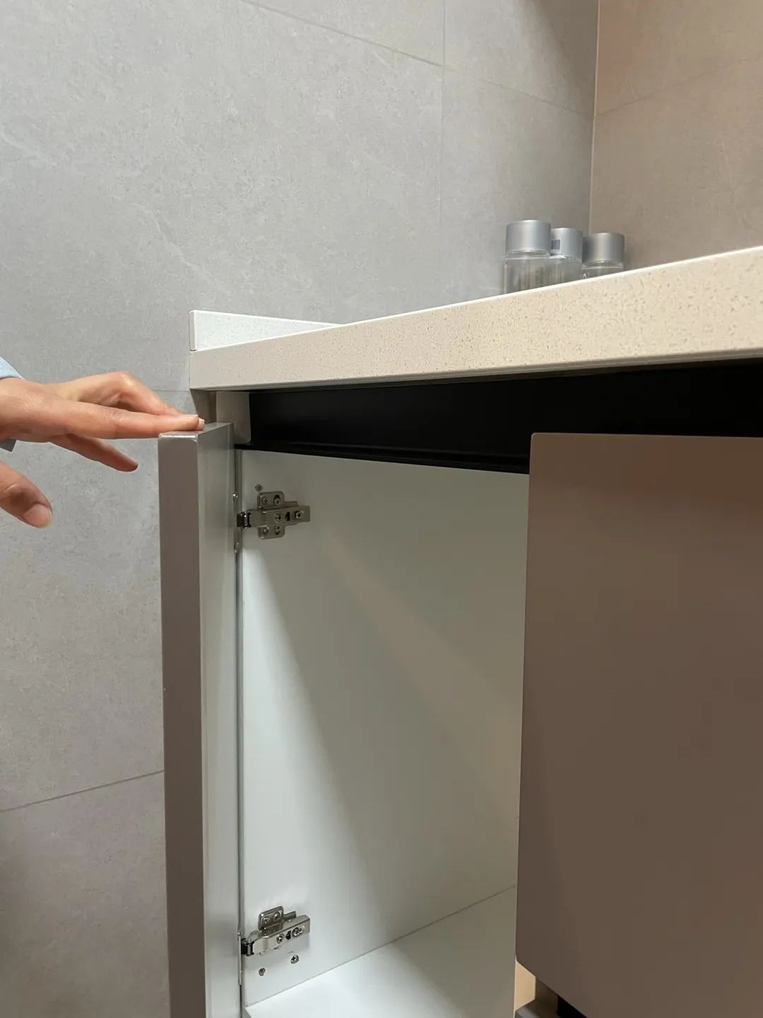 设计师常用的6种免拉手设计